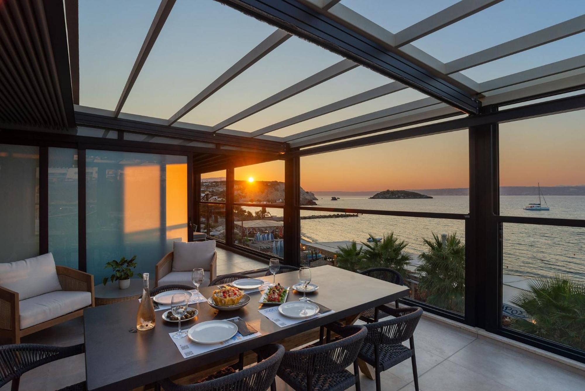 Peristeres Luxury Apartment Next To The Sea - By Apokoras Villas อัลมีรีดา ภายนอก รูปภาพ