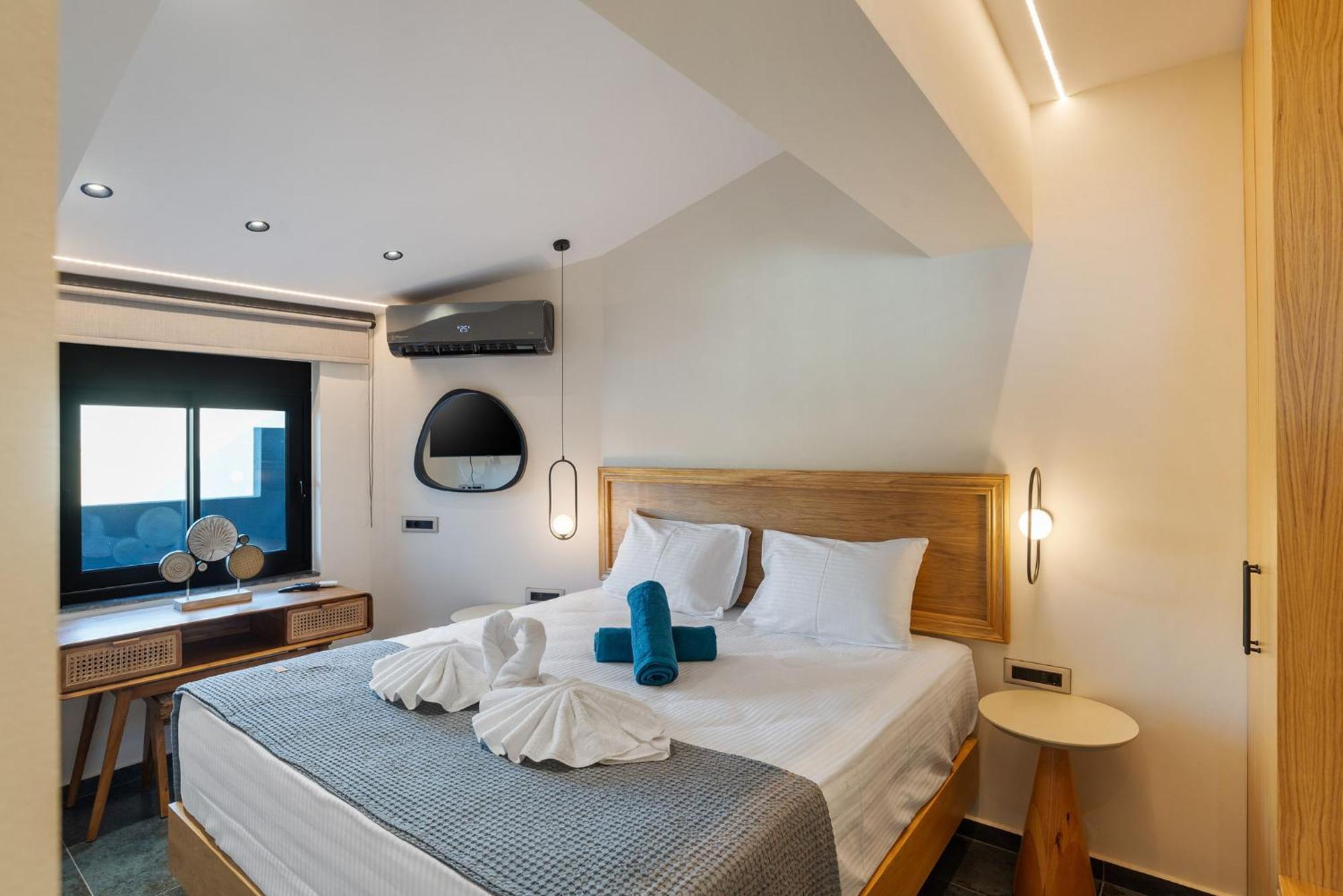 Peristeres Luxury Apartment Next To The Sea - By Apokoras Villas อัลมีรีดา ภายนอก รูปภาพ