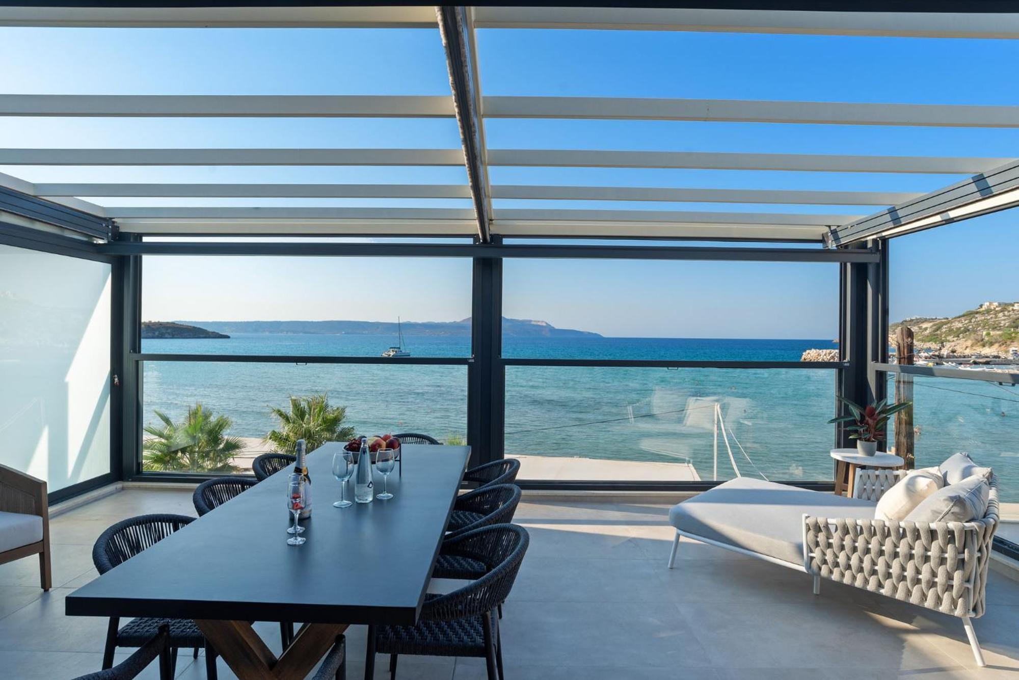 Peristeres Luxury Apartment Next To The Sea - By Apokoras Villas อัลมีรีดา ภายนอก รูปภาพ